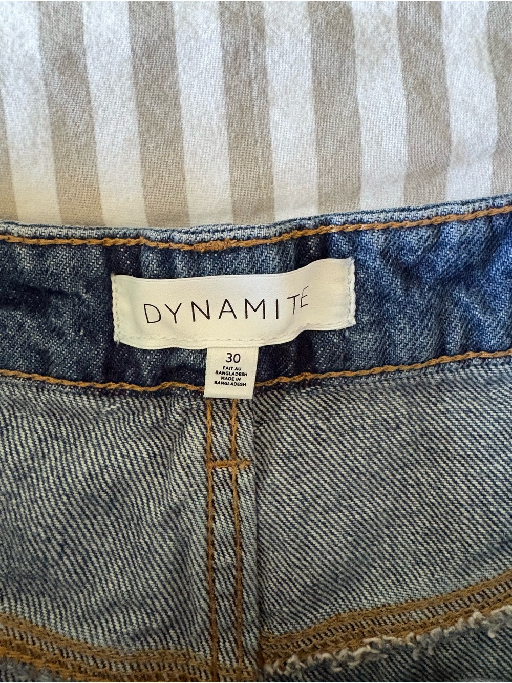 Dynamite High Rise Denim Cut-Off Shorts - Picture 3 of 3